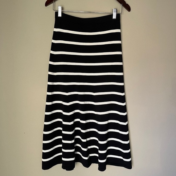 Cardigan Striped Knit Maxi Skirt Size XS Nautical Pull On Stretch‎ Casual - Picture 1 of 4